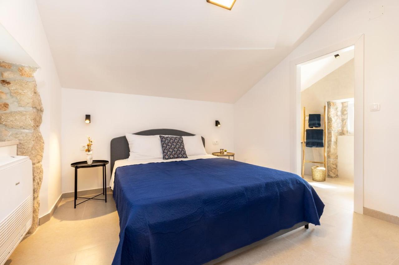 מאלי לוסיניי Casa Allegra מראה חיצוני תמונה