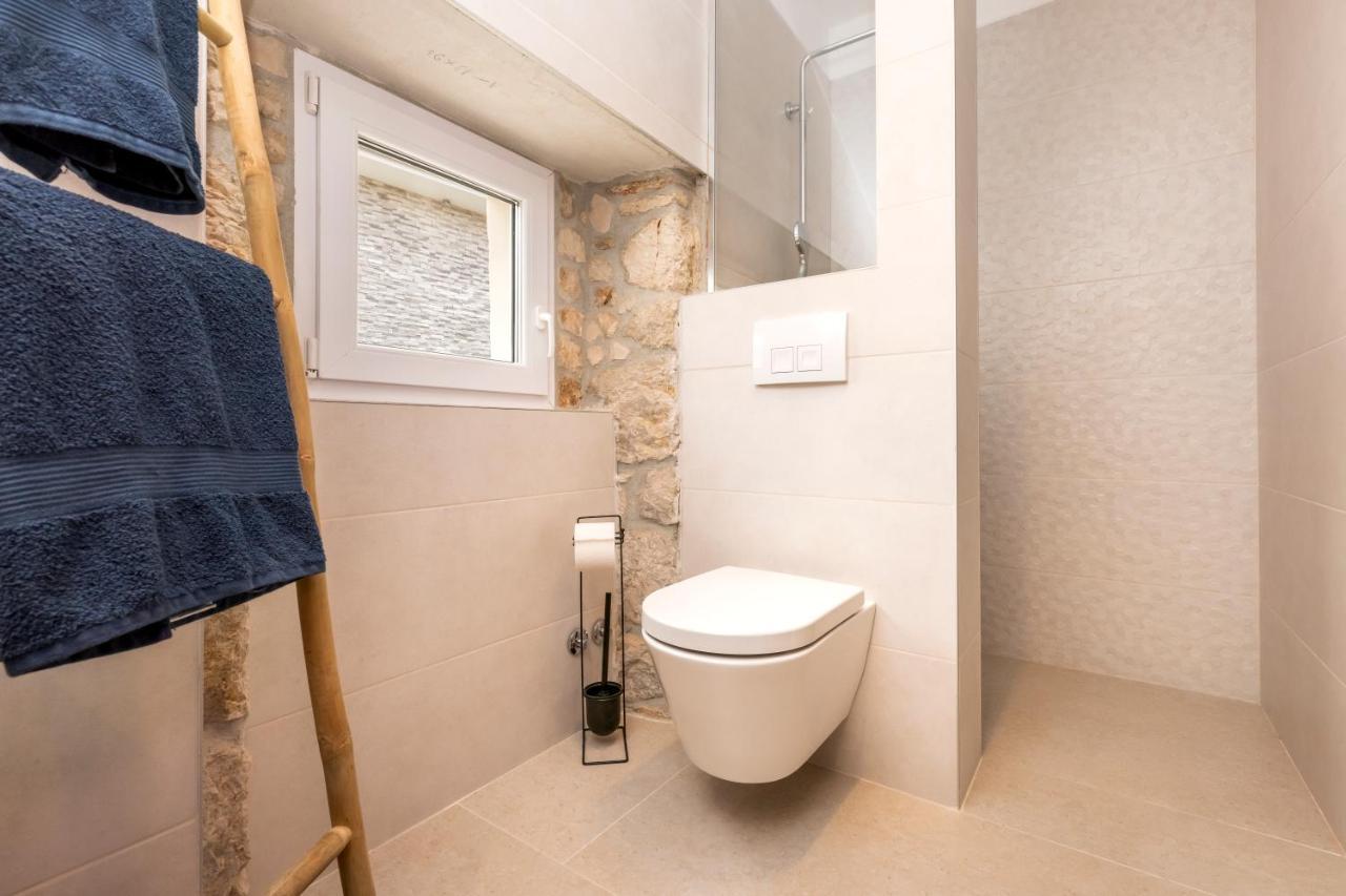 מאלי לוסיניי Casa Allegra מראה חיצוני תמונה