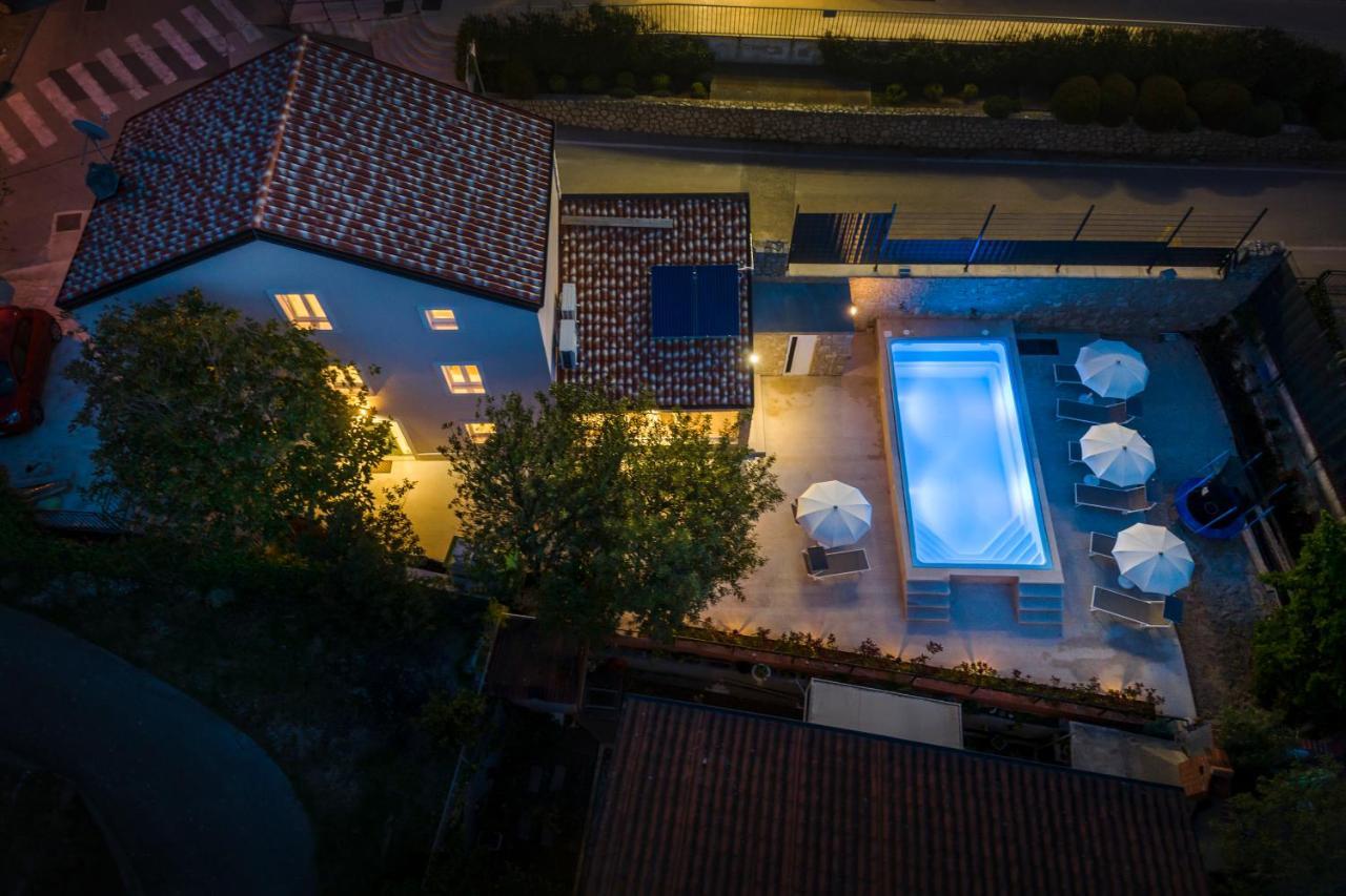 מאלי לוסיניי Casa Allegra מראה חיצוני תמונה